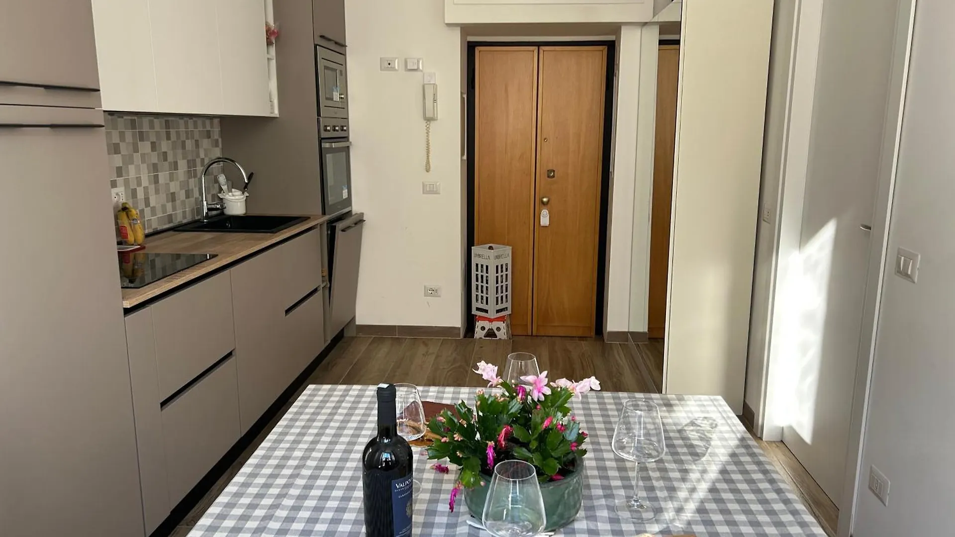 Apartament Casa Dimi Mediolan 0*,